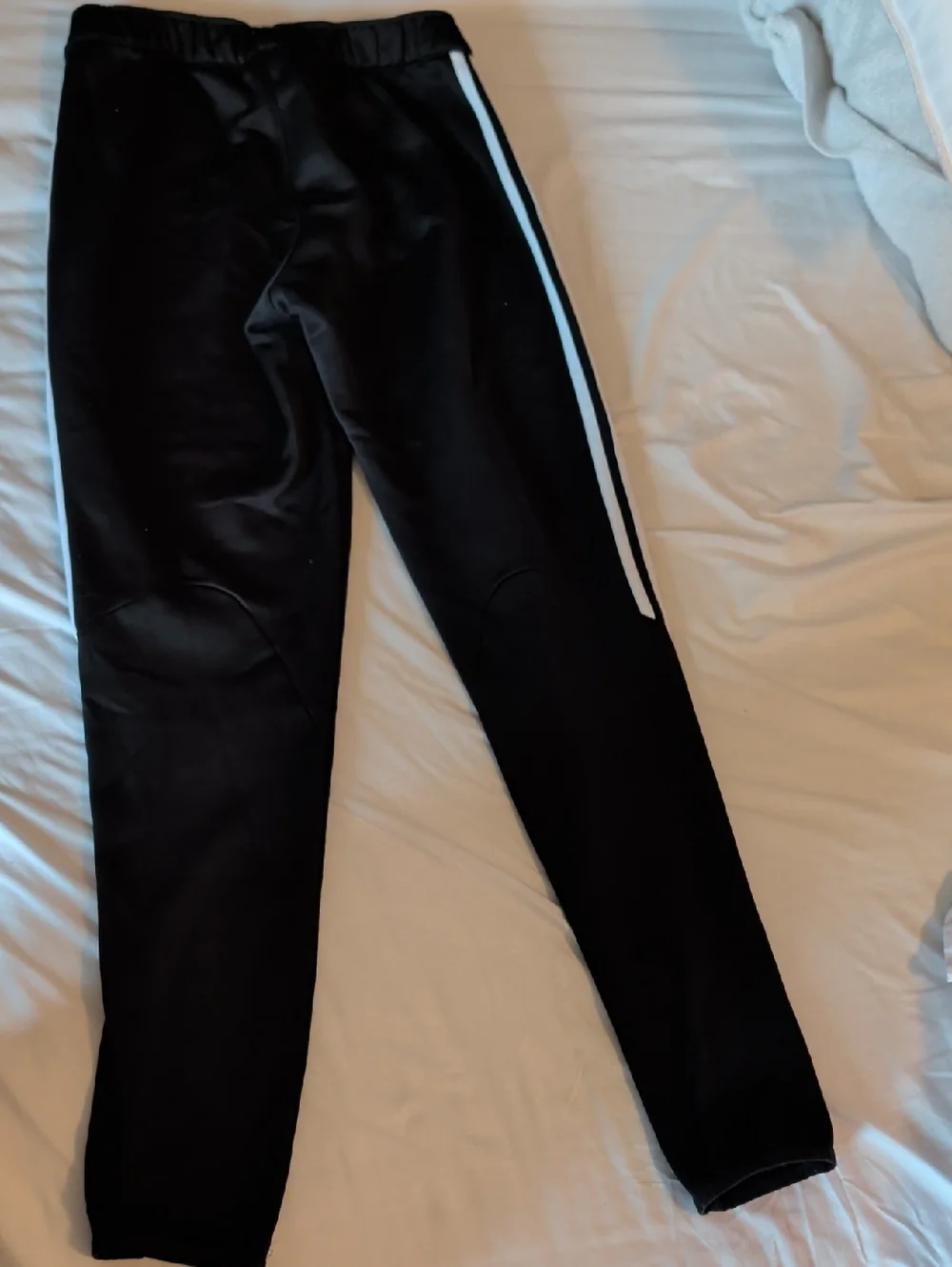 FC Bayern Munich Youth Black Soccer Track Pants - Picture 5 of 5